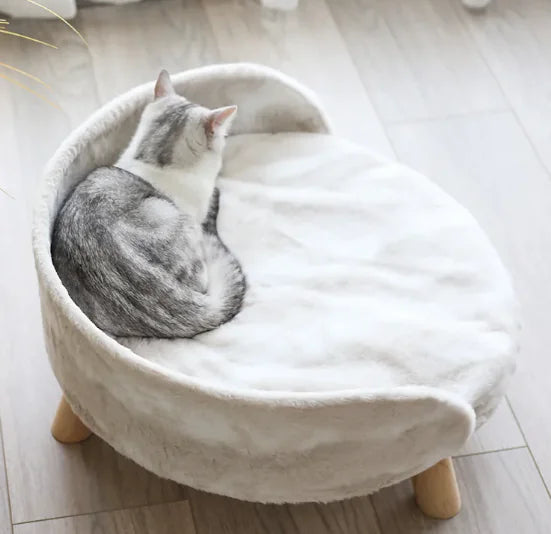 Elevated Plush Modern Cat Bed - Cozy Pet Furniture